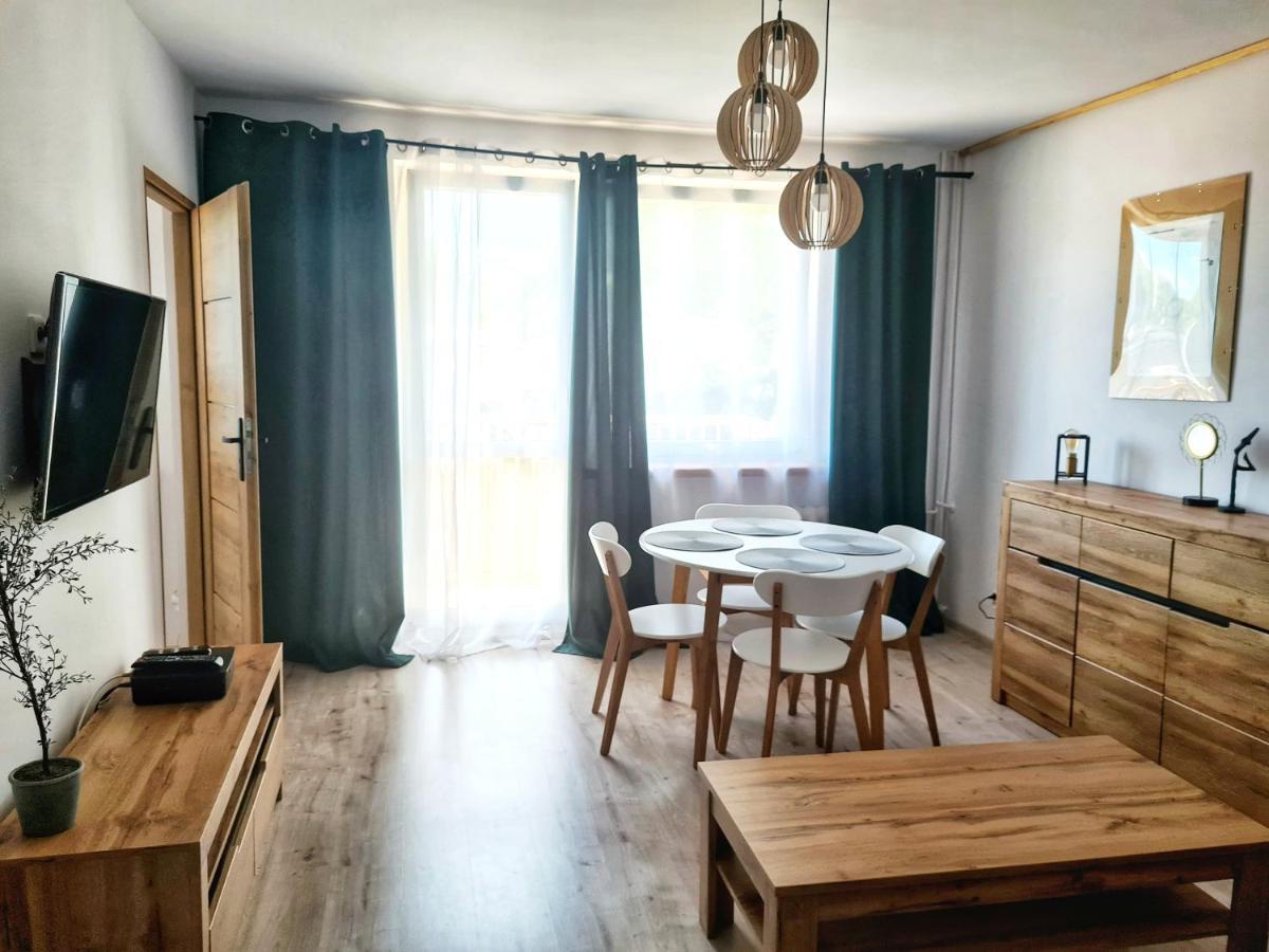 / Piaskowa Gora Apartment *